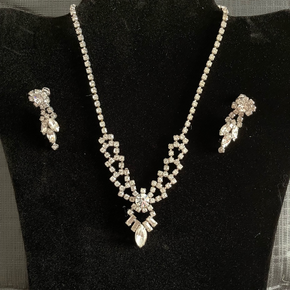 Vintage rhinestone necklace and pierced earrings